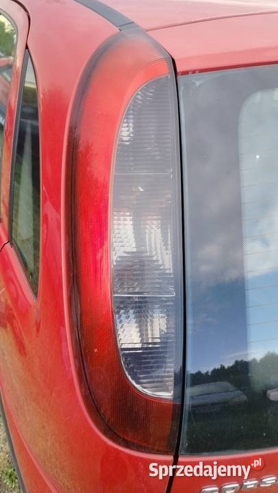 Lampa tył lewa prawa Opel Corsa C lift osobowe Bydgoszcz