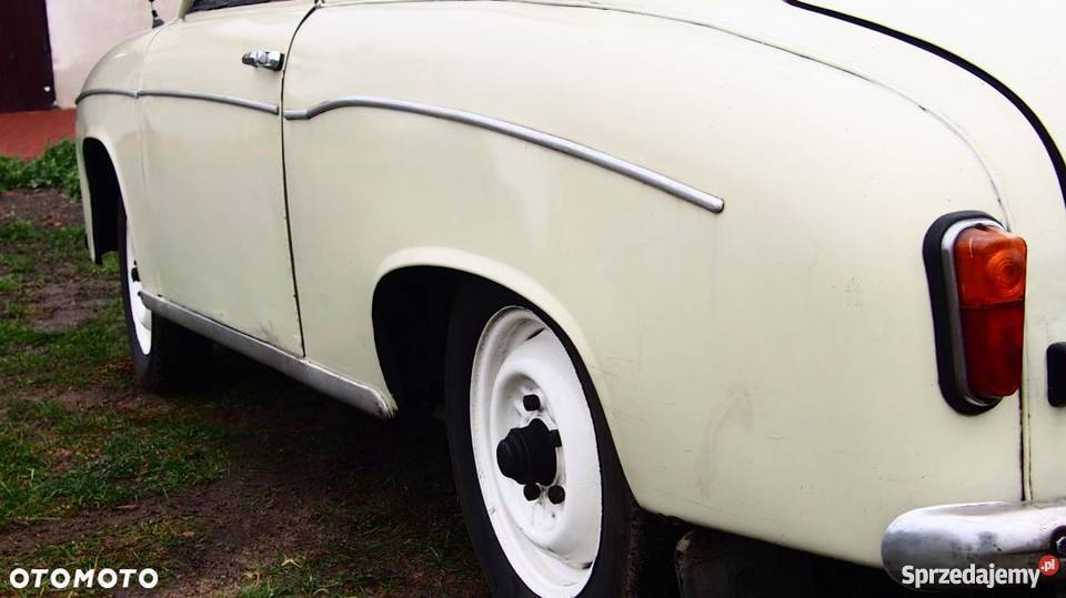Syrena 105 w stanie oryginalnym na chodzie z 21km Nowy Dwór Gdański