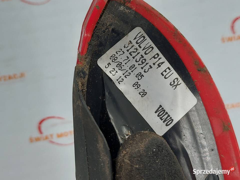 VOLVO C30 12r lampa lewa tył 31213913