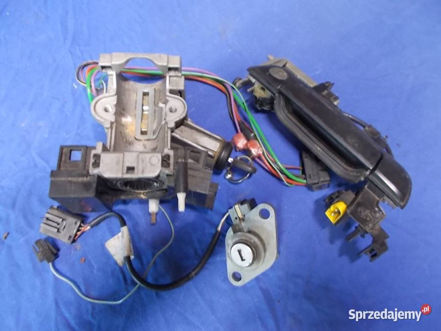 Stacyjka klamkazamek BMW 5 E34 kpl osobowe