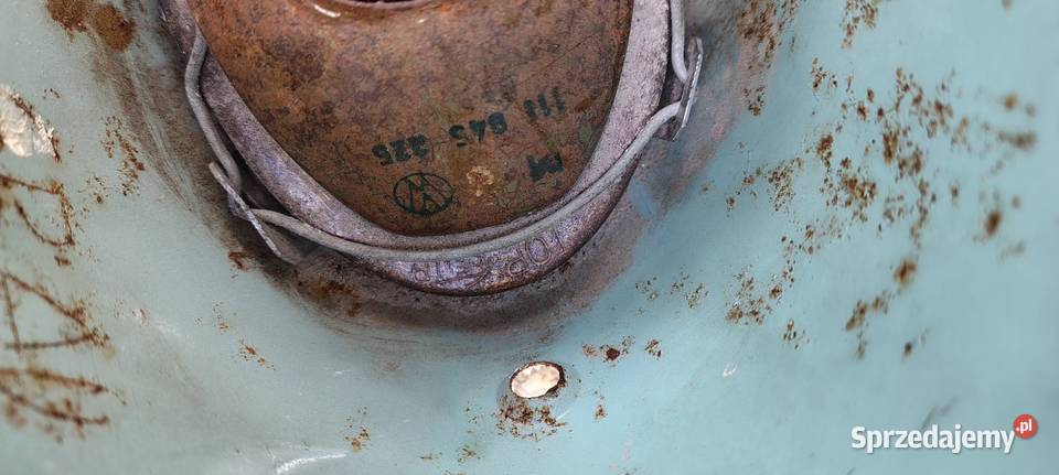 VW GARBUS OVAL DZIADEK LAMPY TYŁ NOWE OSŁONY dolnośląskie Świdnica