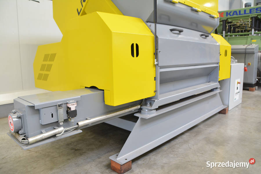 6626 RĘBAK UNTHA LR 1400 Kalwaria Zebrzydowska