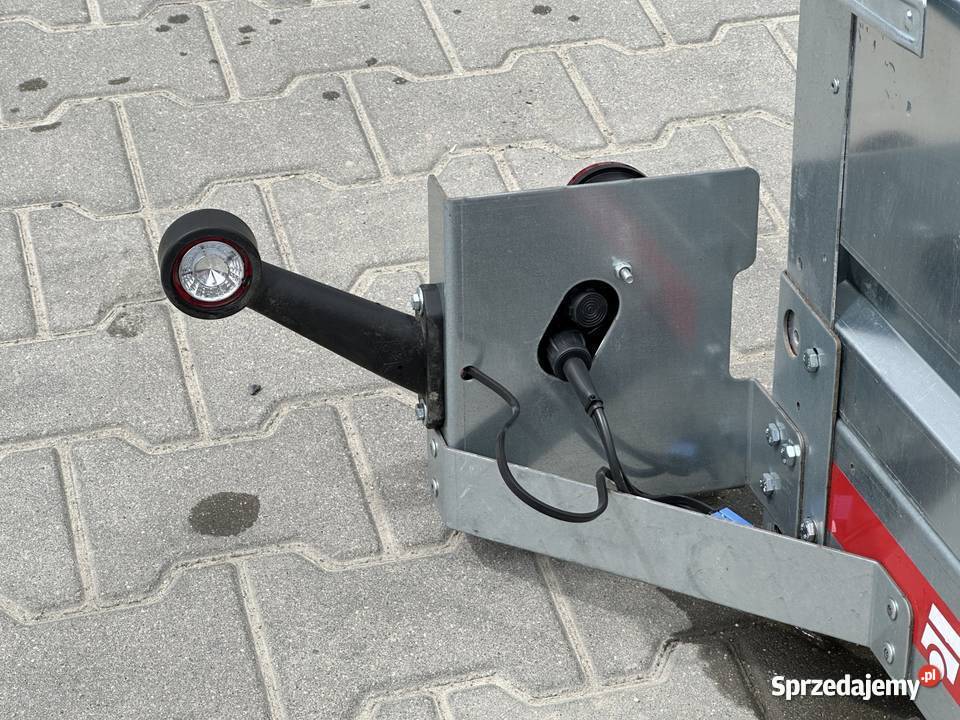 Przyczepa uchylna hamowana TEMARED sprzedam
