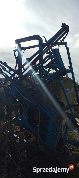 Opryskiwacz CARUELLE 1000l Caruelle