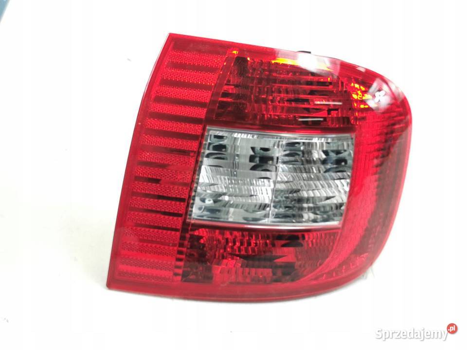 LAMPA PRAWY TYŁ FIAT MULTIPLA 2010 MAGNETI