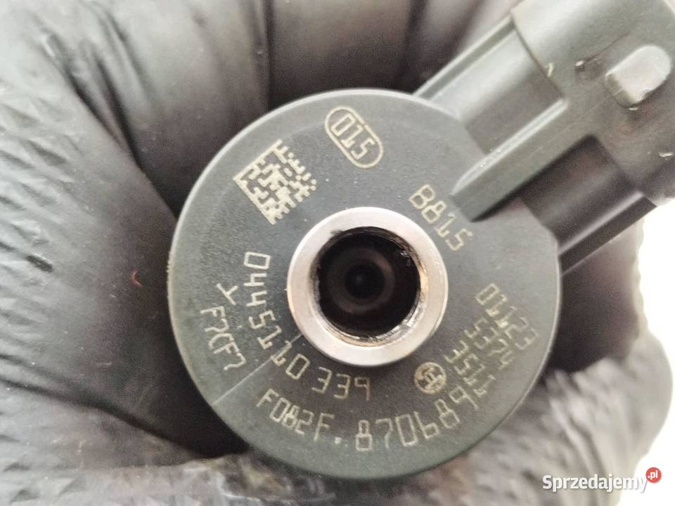 WTRYSKIWACZ 0445110339 870689 14 TDCI Ford