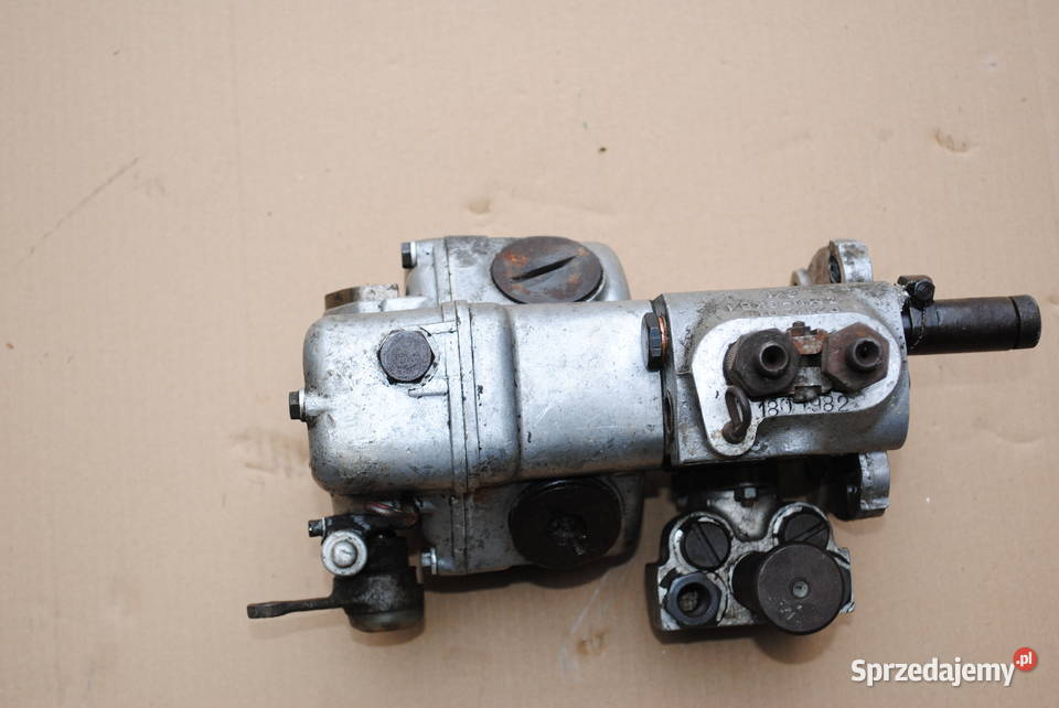 Pompa wtryskowa Ursus c325c328 Pozostałe