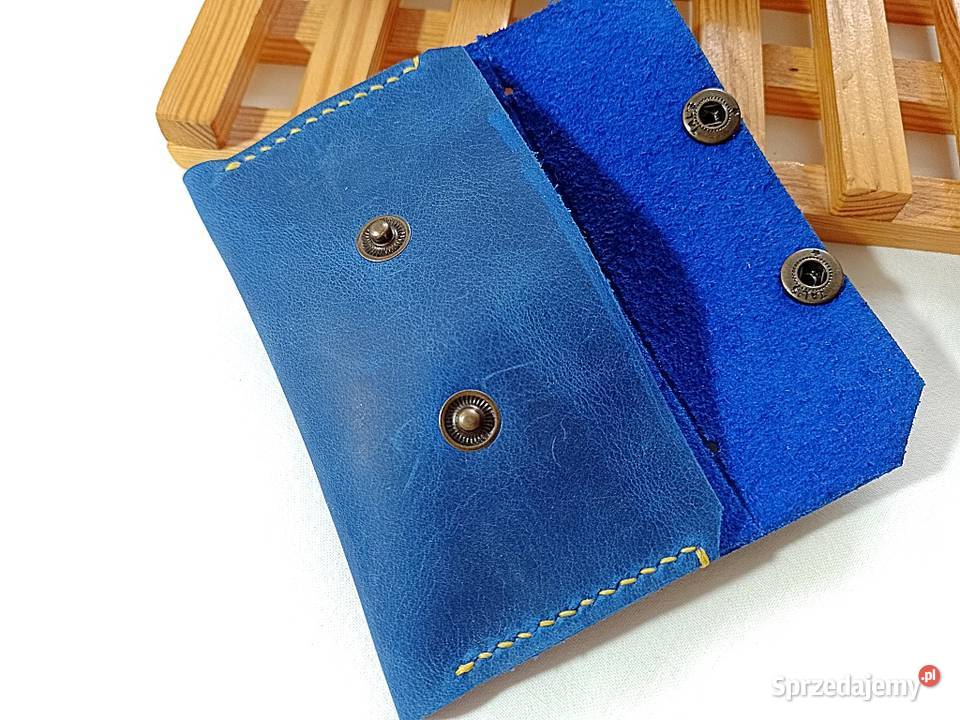 Skórzane etui na klucze ze skóry