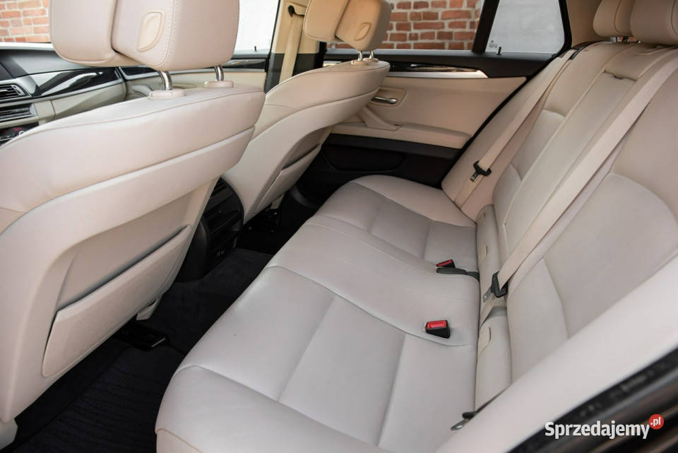 BMW 520 20d 184 Full Opłacona Super Stan F10 isofix Zwoleń