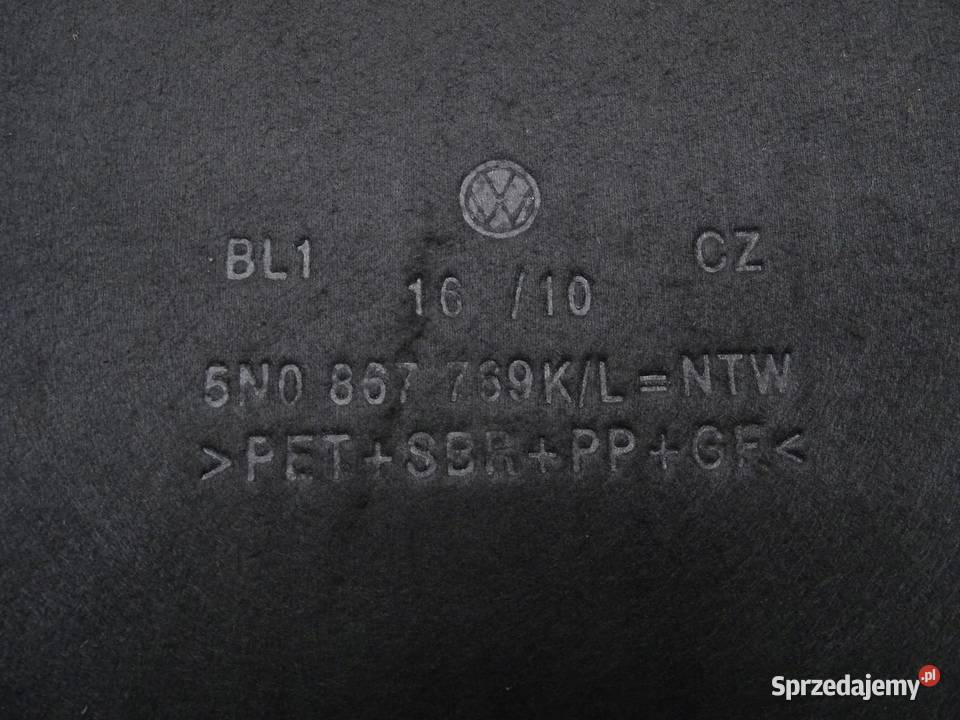 PÓŁKA BAGAŻNIKA TYŁ TYLNA 5N0867769K VW TIGUAN I sprzedam