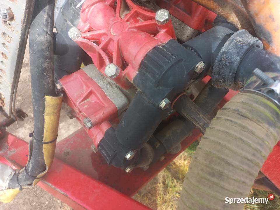 Opryskiwacz moskit 2700l 18m Steniatyn