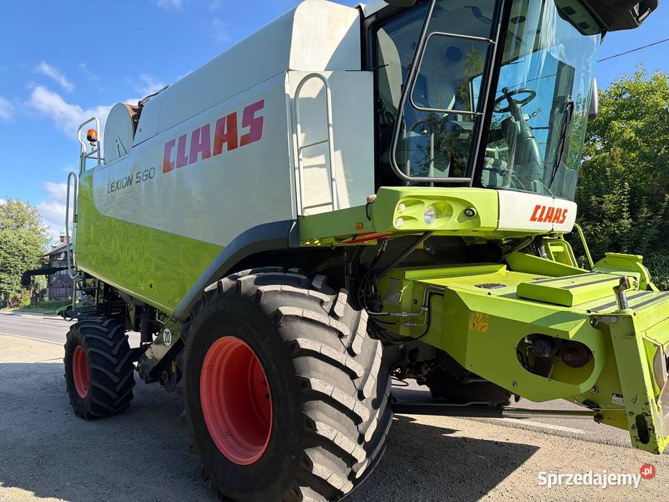 Kombajn zbożowy Claas Lexion 560 heder V750
