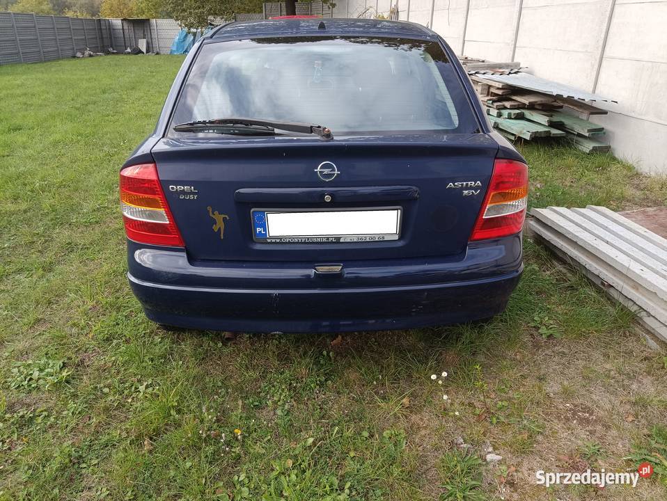 Astra II opłacona ze swieżym przeglądem