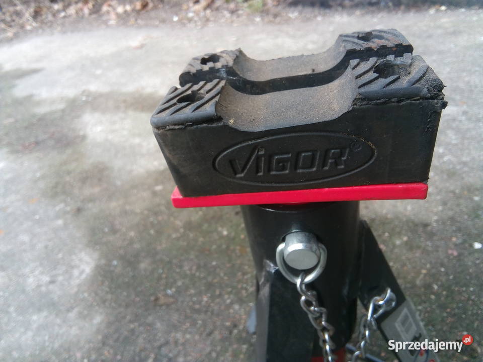 Kobyłka podstawa samochodowa 3T Vigor V2477 wielkopolskie Poznań