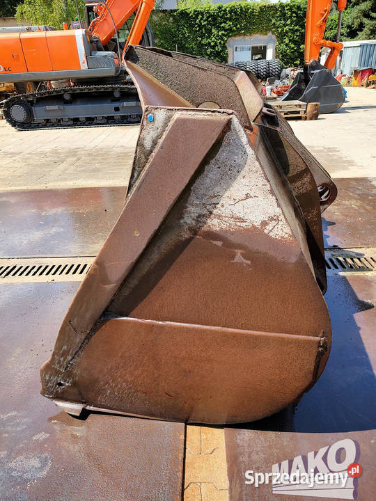 Łyżka 320 do ładowarki 42m Osprzęt roboczy Ostrowiec Świętokrzyski sprzedam