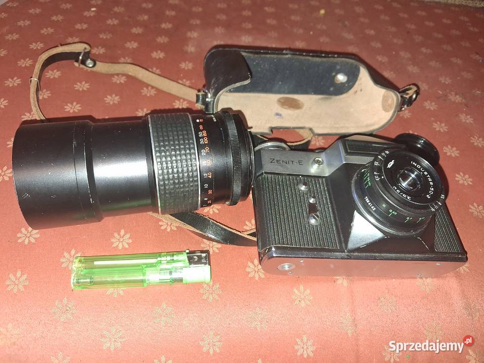 APARAT FOTOGRAFICZNY ZENITE Z DOKRĘCANYM Antyki Świerzawa
