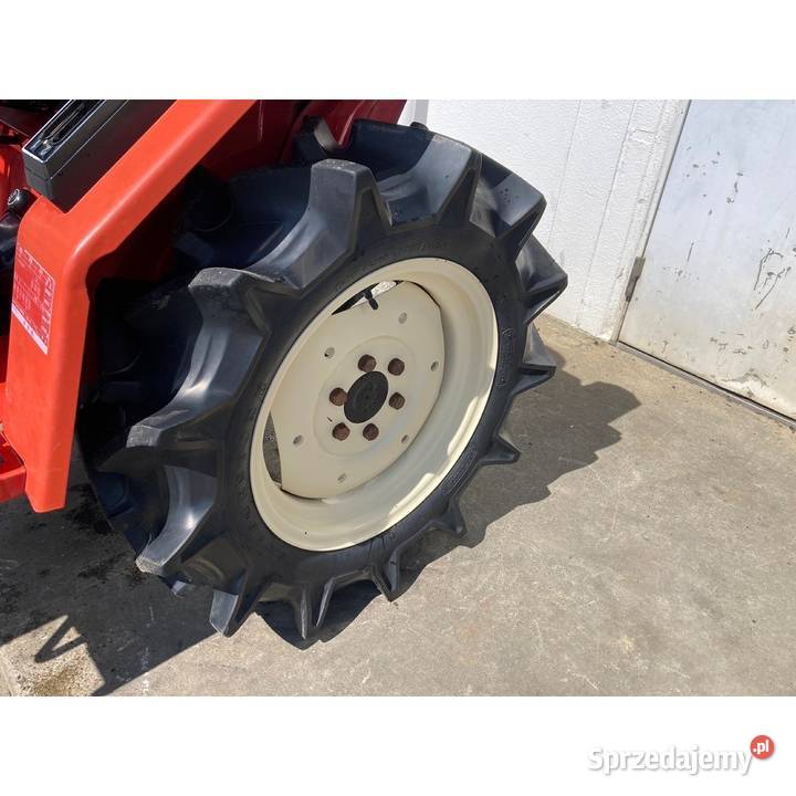 Traktor Yanmar F15S Traktorek 4x4 15 Diesel Skrzynia biegów Manualna Rolnictwo Kraków