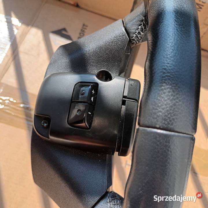 Kierownica skórzana Toyota Yaris I 2005 SOL nowa Motoryzacja Łódź