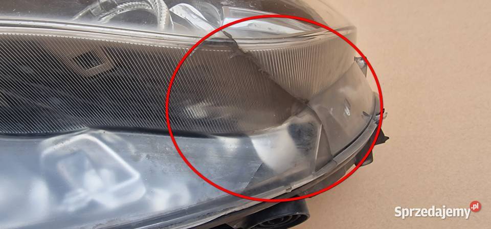 BMW X1 E84 LIFT XENON NIESKRĘTNY LEWY REFLEKTOR Bieleń