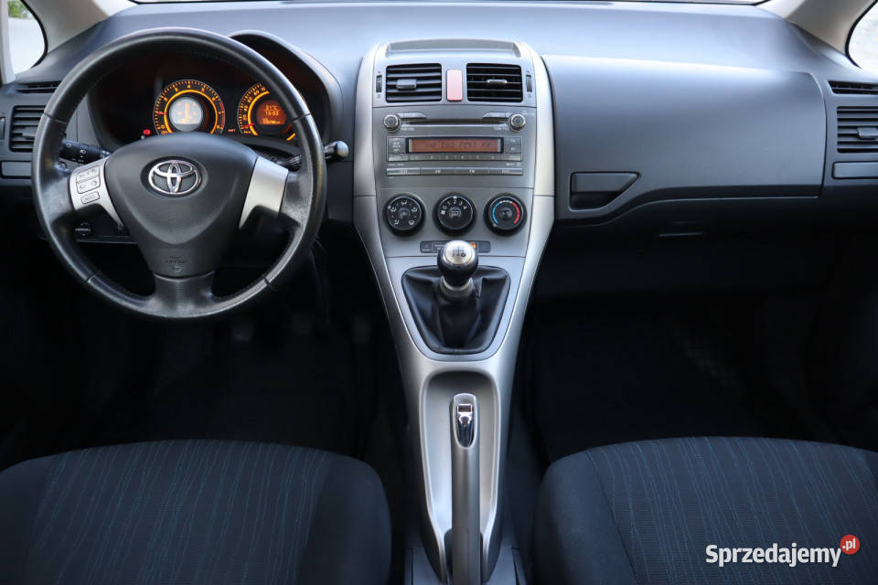 Toyota Auris 16 Dual VVTi sprzedam