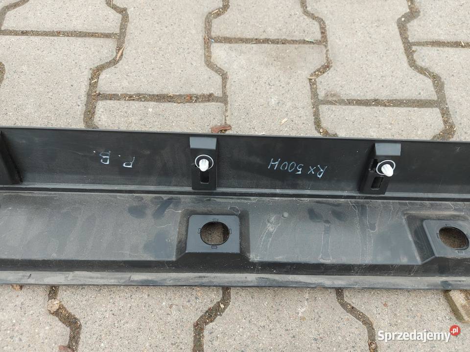 LEXUS RX500H V 5 2023 LISTWA PROGOWA PRAWA