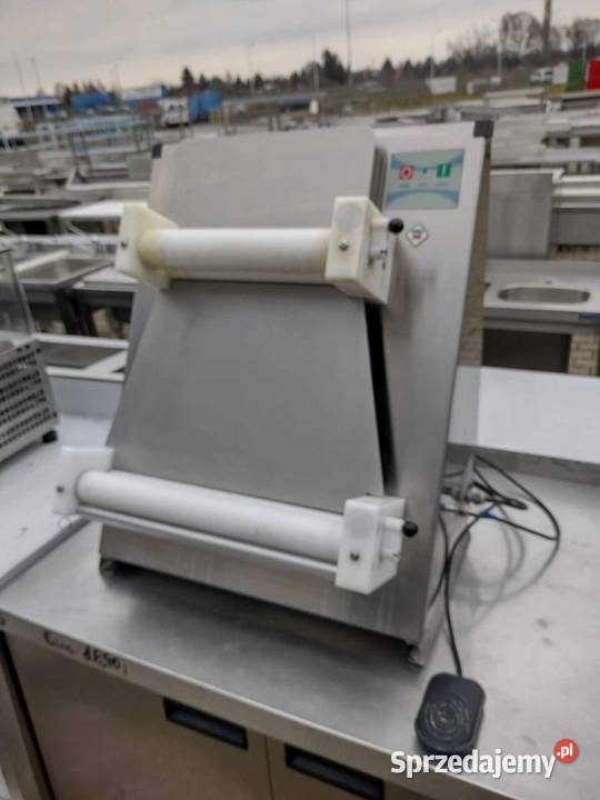 Wałkownica z stopką napędu sprzedam