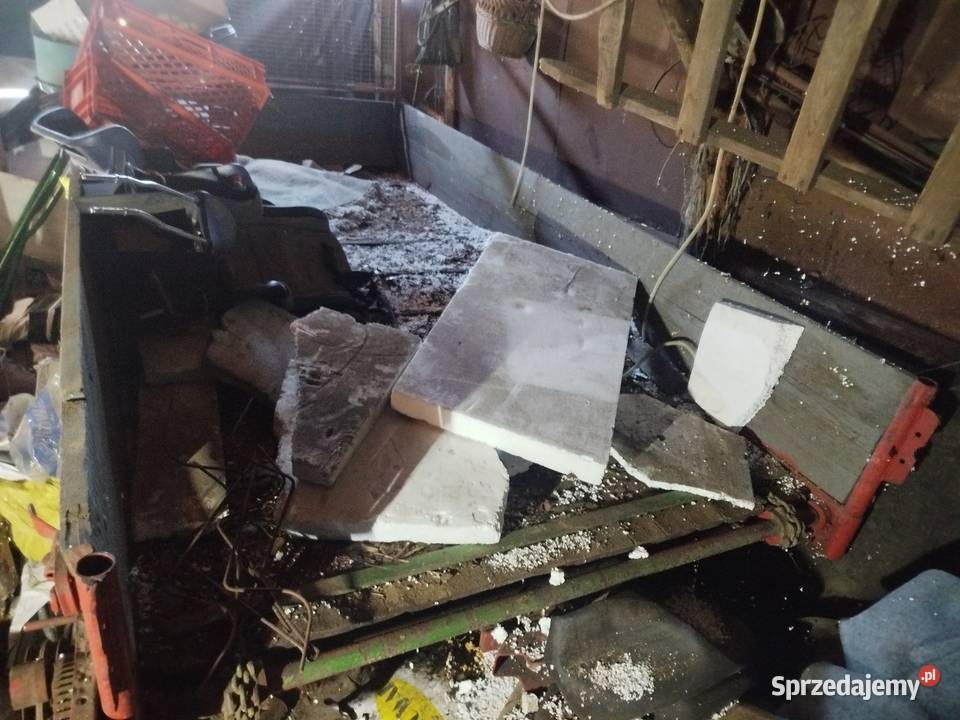 Rozrzutnik obornika 1 osiowy