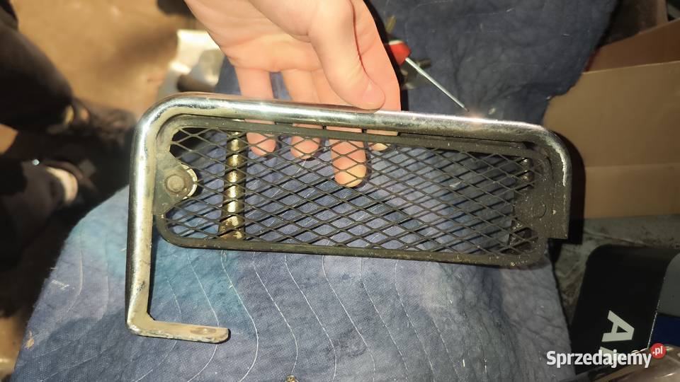 osłona chłodnicy suzuki dr 650 91 96 90