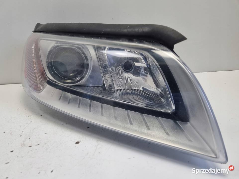 Volvo V70 III XC70 S80 II XENON PRZEDNIA LAMPA osobowe Janów sprzedam