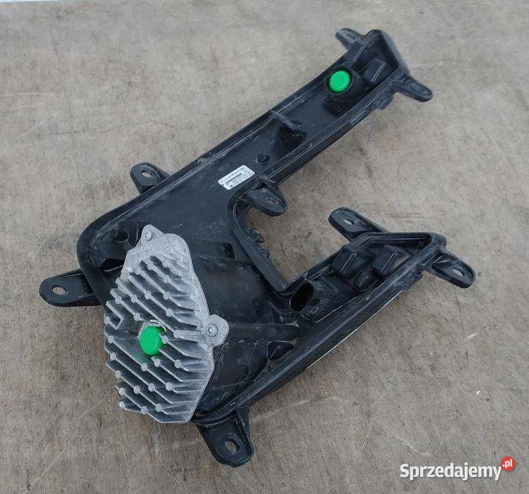 VW PASSAT B8 LED DRL HALOGEN PRAWY 3G0941056A