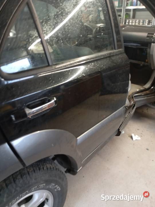 Sprzedam kia Sorento uszkodzona