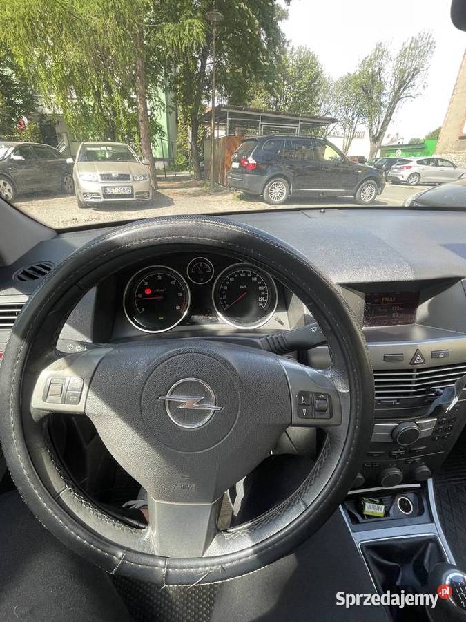 Opel Astra H Strzelin