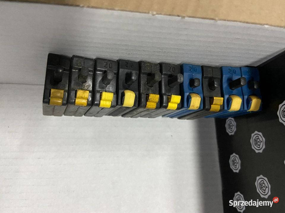 Bezpiecznik Termiczny Płytkowy 10A 20A 25A 28V Układ elektryczny Części samochodowe Maszewo