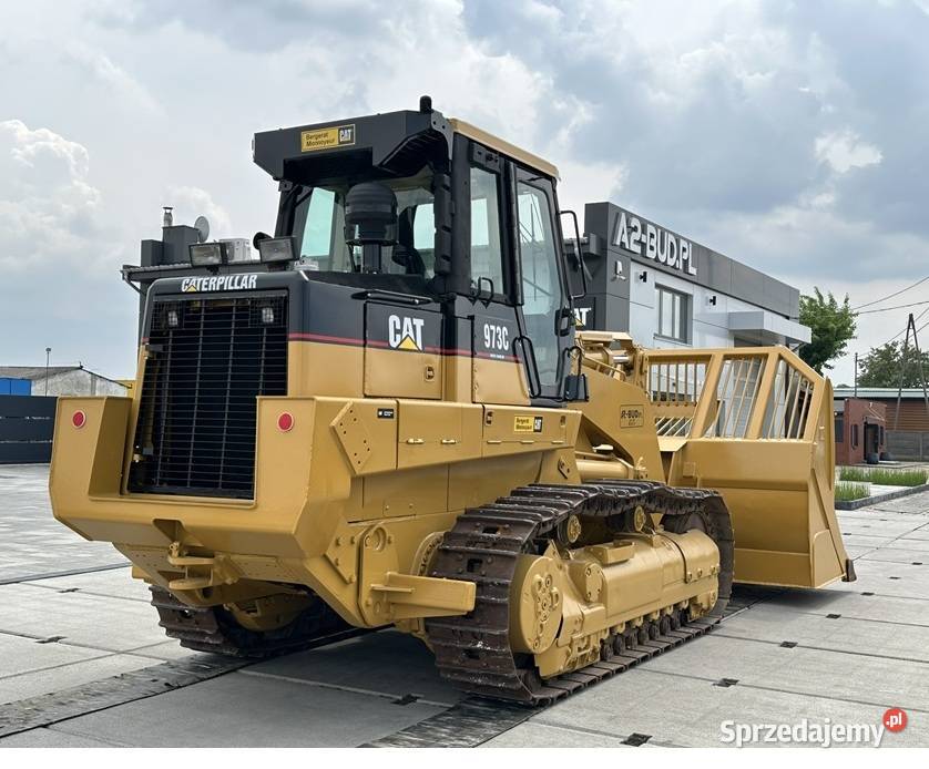 ŁADOWARKA GĄSIENICOWA MARKI CATERPILLAR 973C Tuliszków