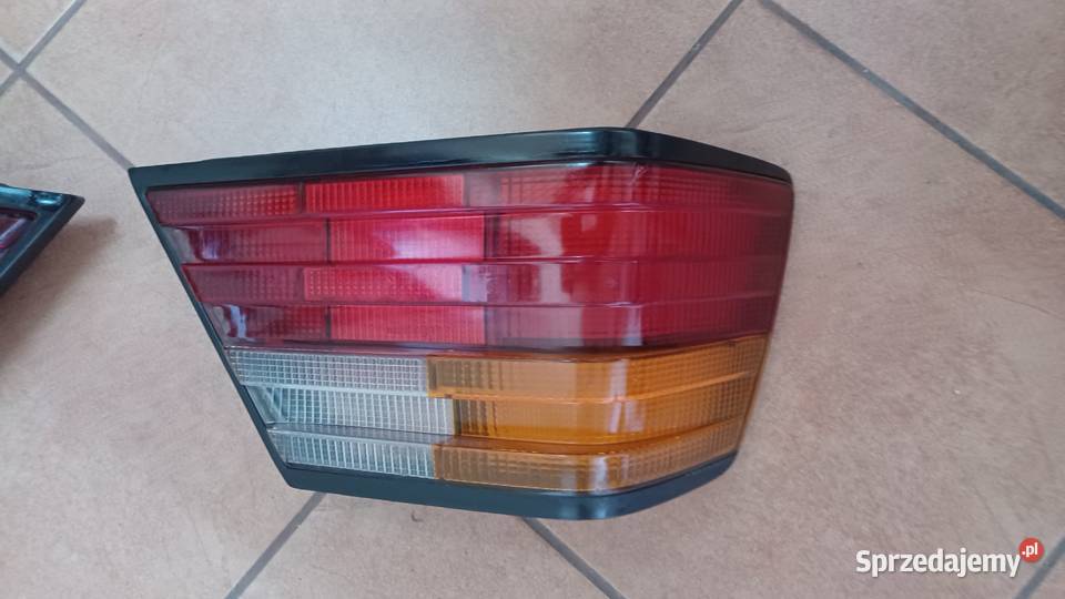 Lampy tył mercedes 124 53373r23 wielkopolskie Rakoniewice sprzedam