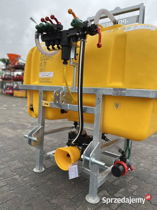 OPRYSKIWACZ POLOWY 400l12m3 RSM POLIMER nieuszkodzony