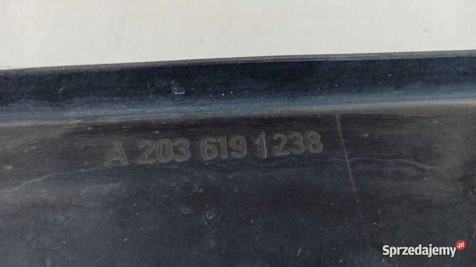 MERCEDES W203 CLC OSŁONY PODWOZIA LEWA PRAWA