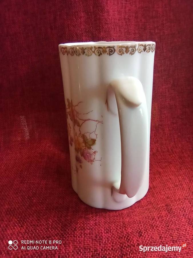 Mlecznik duży z pięknym kwiatowym dekorem z Porcelana i szkło Gdańsk
