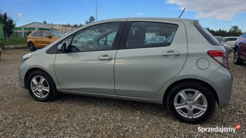 Toyota Yaris klima super stan navi camera pomorskie Lębork