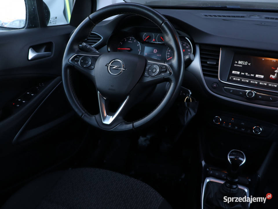 Opel Crossland 12 Turbo komputer pokładowy