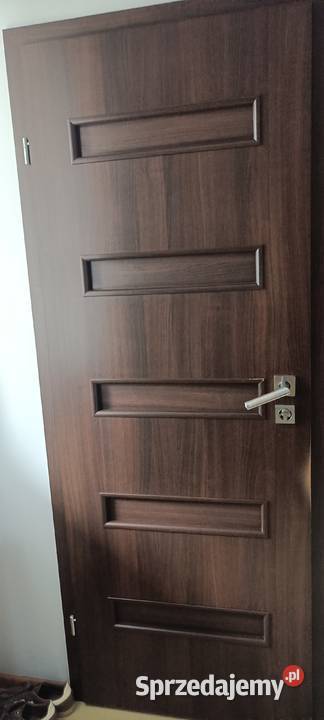Drzwi wewnętrzne Polskone z ościeżnicami i sprzedam