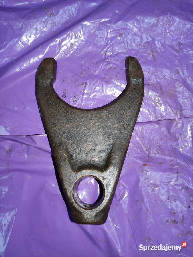 Widełki reduktora skrzyni biegów C330 i widełki dolnośląskie Przeworno