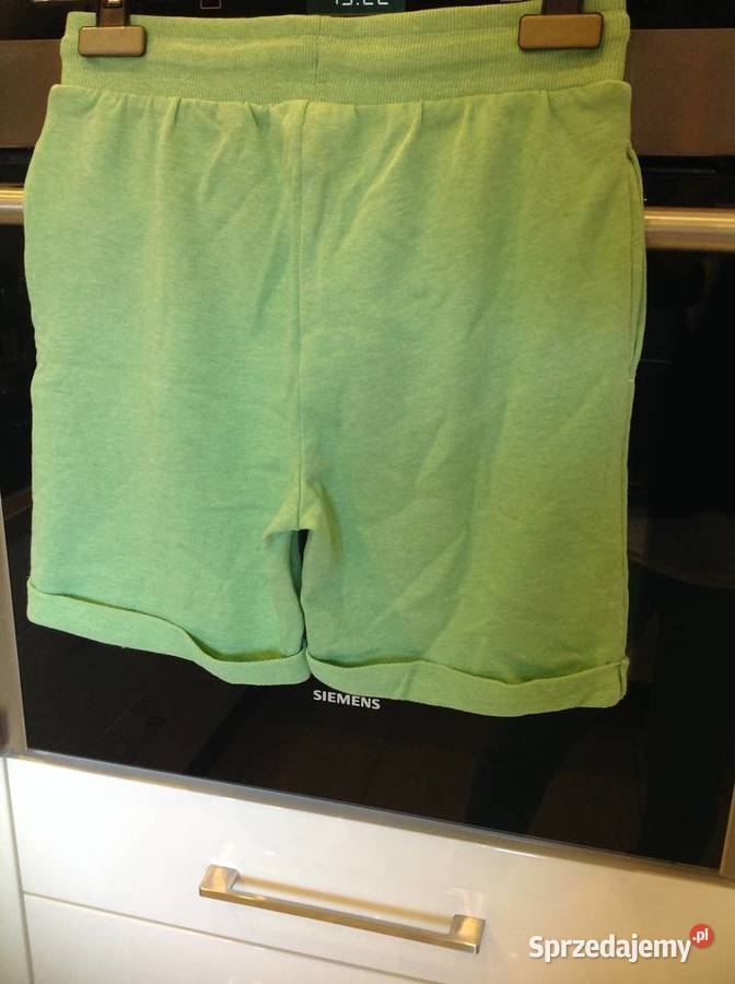 Szorty dresowe Spodenki dziecięce 134140 NOWE Rozmiar 134