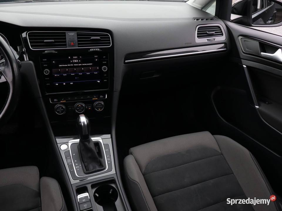 VW Golf 15 TSI benzyna Volkswagen Bielany Wrocławskie