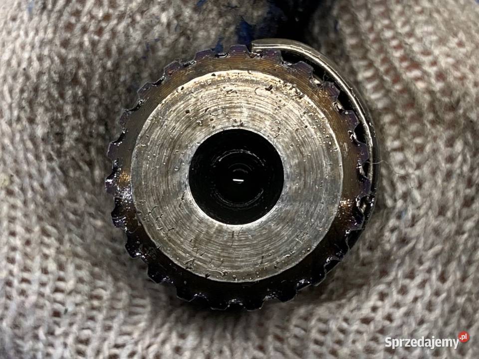 PÓŁOŚ LEWY PRZÓD TOYOTA AYGO I 10 68 0514