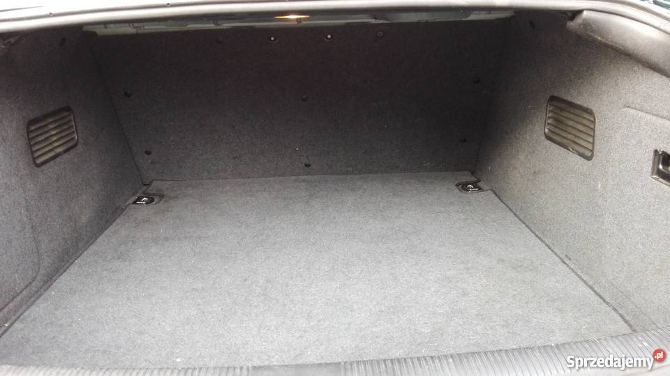 Audi a6 c5 światła przeciwmgielne mazowieckie Szydłowiec