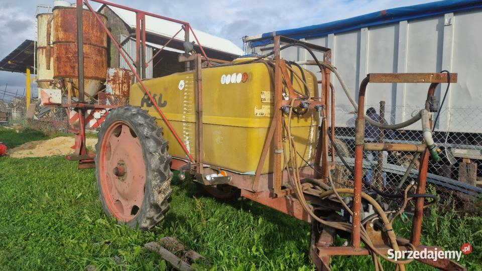 Wąskie koła 95 r44 rama z opryskiwacza 2300l śląskie Pniówek