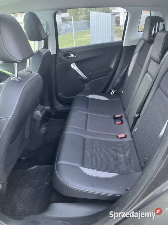 Peugeot 2008 rocz 2019 II właśc Super stan niski