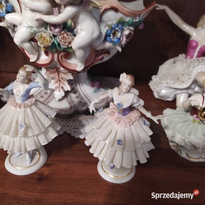 Kolekcja 12 figurek Porcelanowych sprzedam