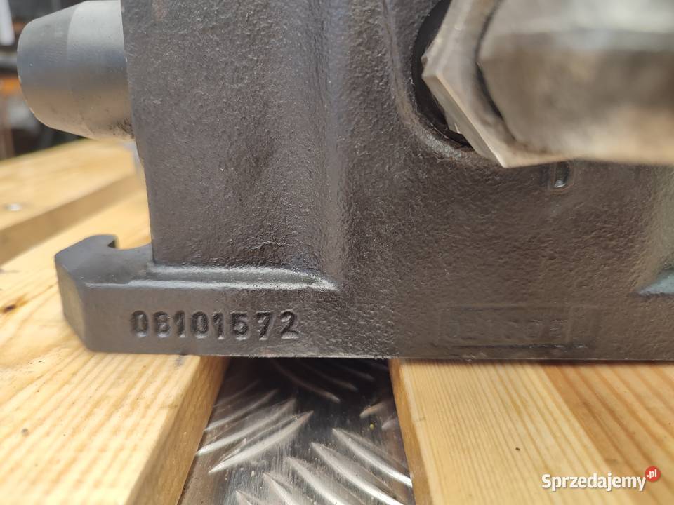 Rozdzielacz hydrauliczny Manitou MLT 845 Rexroth Wilkowo